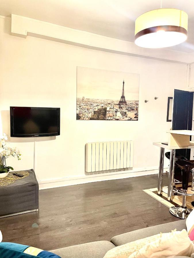 Cozy Studio Chatelet Париж Екстериор снимка