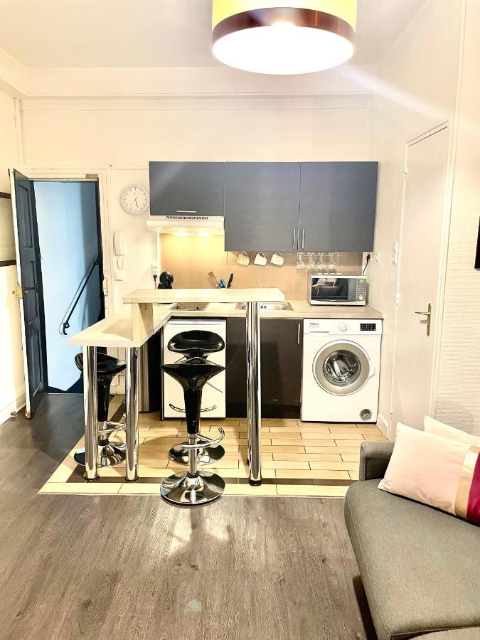 Cozy Studio Chatelet Париж Екстериор снимка